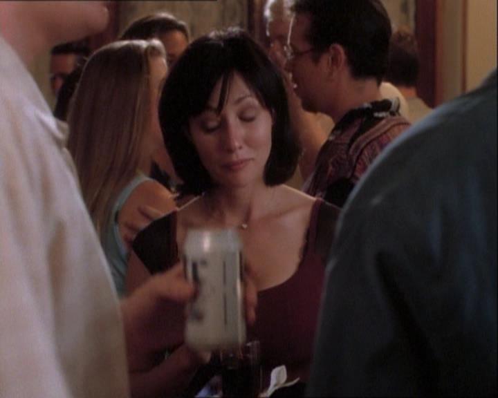 Charmed-Online_dot_net-1x03ThankYouForNotMorphing0171.jpg Charmed-Online_dot_net-1x03ThankYouForNotMorphing0171.jpg