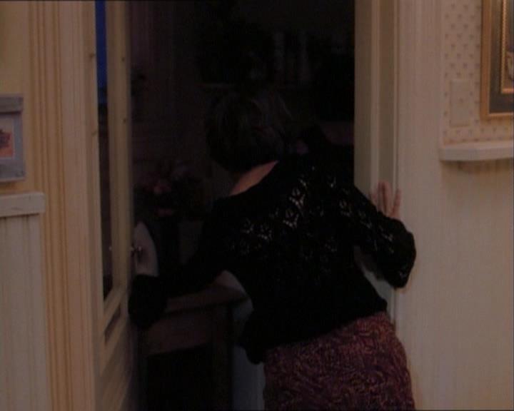 Charmed-Online_dot_net-1x03ThankYouForNotMorphing0391.jpg Charmed-Online_dot_net-1x03ThankYouForNotMorphing0391.jpg