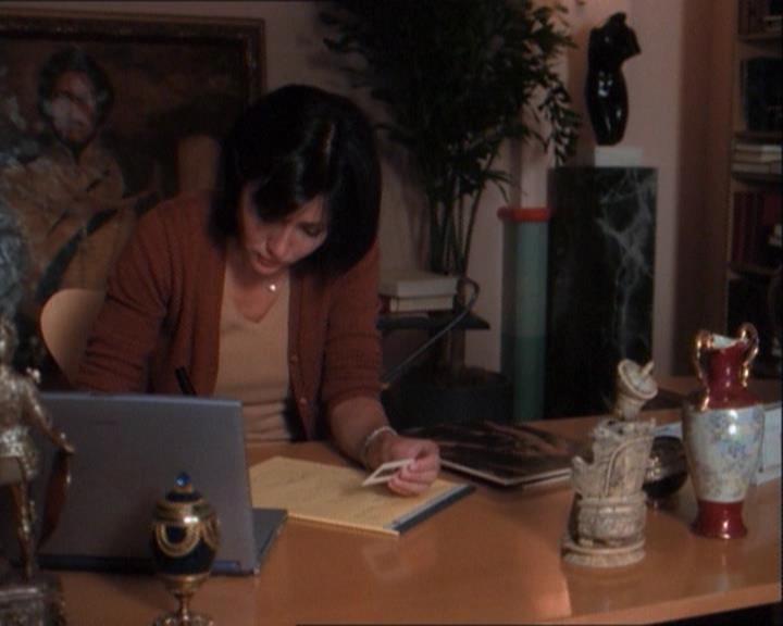 Charmed-Online_dot_net-1x03ThankYouForNotMorphing0407.jpg