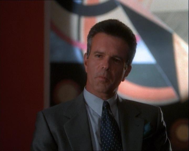 Charmed-Online_dot_net-1x03ThankYouForNotMorphing0453.jpg Charmed-Online_dot_net-1x03ThankYouForNotMorphing0453.jpg