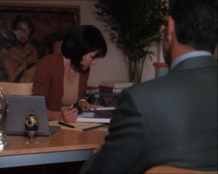 Charmed-Online_dot_net-1x03ThankYouForNotMorphing0454.jpg Charmed-Online_dot_net-1x03ThankYouForNotMorphing0454.jpg