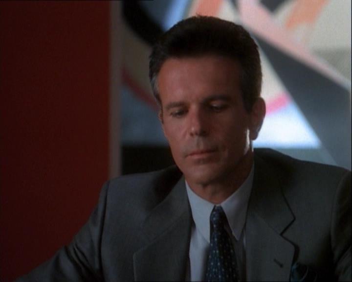 Charmed-Online_dot_net-1x03ThankYouForNotMorphing0493.jpg Charmed-Online_dot_net-1x03ThankYouForNotMorphing0493.jpg