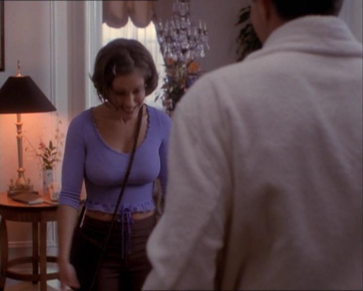 Charmed-Online_dot_net-1x03ThankYouForNotMorphing0660.jpg Charmed-Online_dot_net-1x03ThankYouForNotMorphing0660.jpg