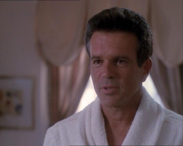 Charmed-Online_dot_net-1x03ThankYouForNotMorphing0668.jpg Charmed-Online_dot_net-1x03ThankYouForNotMorphing0668.jpg