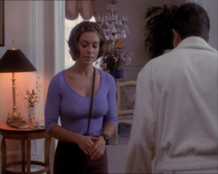 Charmed-Online_dot_net-1x03ThankYouForNotMorphing0685.jpg