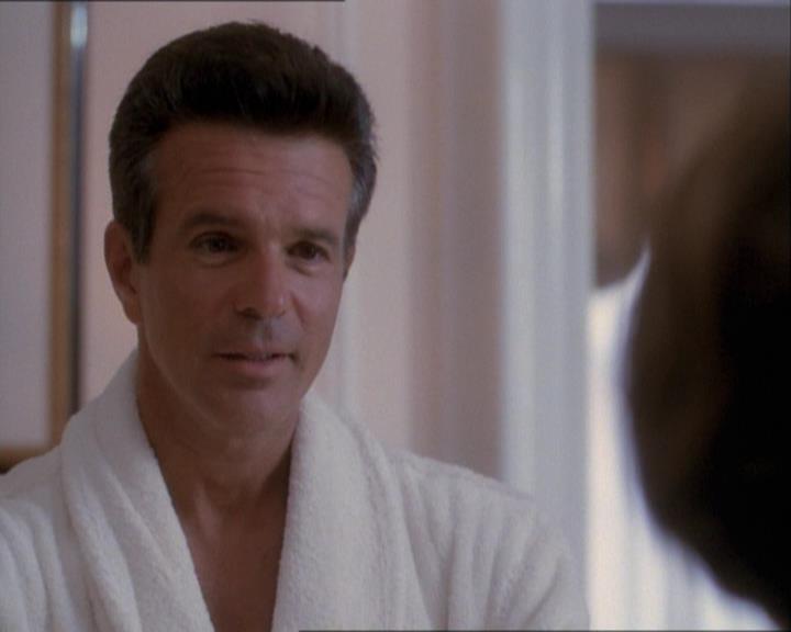 Charmed-Online_dot_net-1x03ThankYouForNotMorphing0718.jpg Charmed-Online_dot_net-1x03ThankYouForNotMorphing0718.jpg