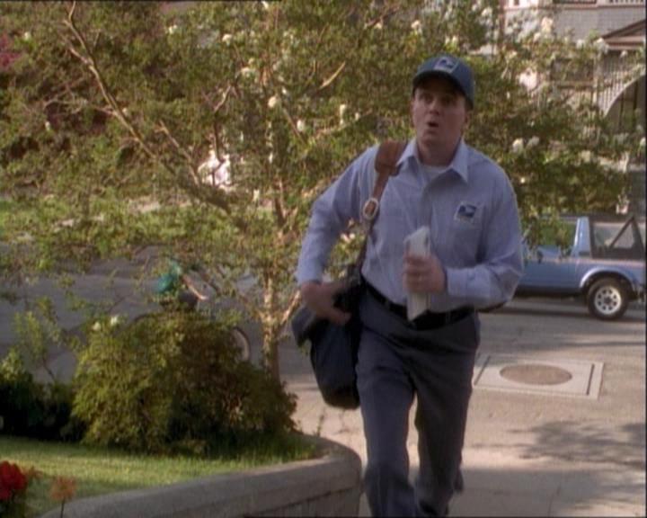 Charmed-Online_dot_net-1x03ThankYouForNotMorphing0754.jpg Charmed-Online_dot_net-1x03ThankYouForNotMorphing0754.jpg