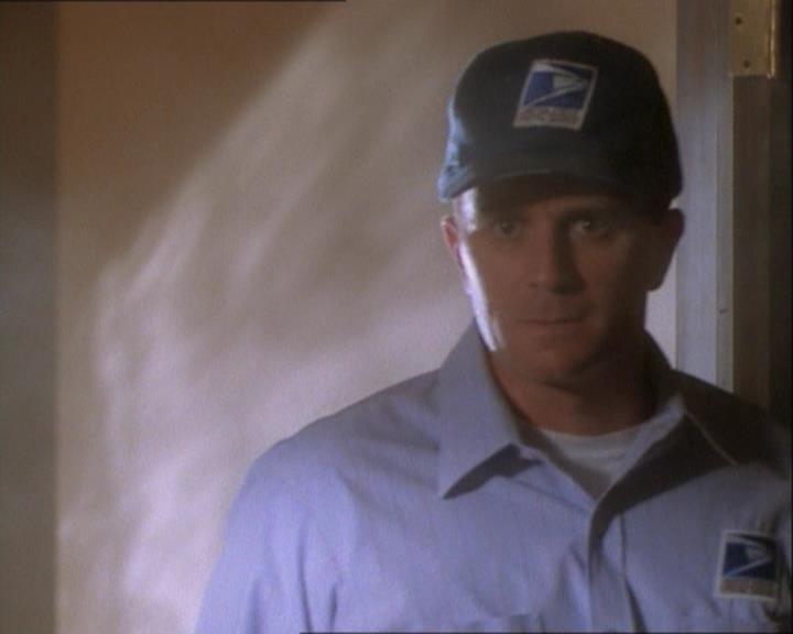 Charmed-Online_dot_net-1x03ThankYouForNotMorphing0811.jpg Charmed-Online_dot_net-1x03ThankYouForNotMorphing0811.jpg