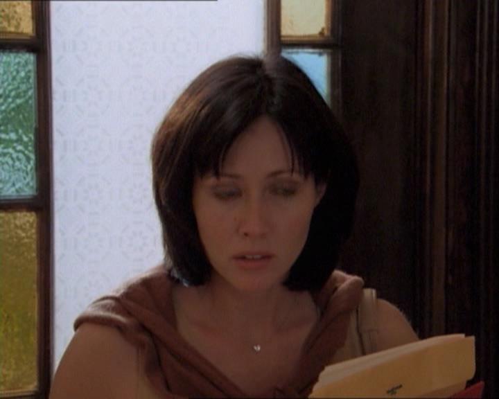 Charmed-Online_dot_net-1x03ThankYouForNotMorphing0882.jpg