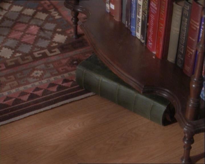 Charmed-Online_dot_net-1x03ThankYouForNotMorphing0938.jpg Charmed-Online_dot_net-1x03ThankYouForNotMorphing0938.jpg