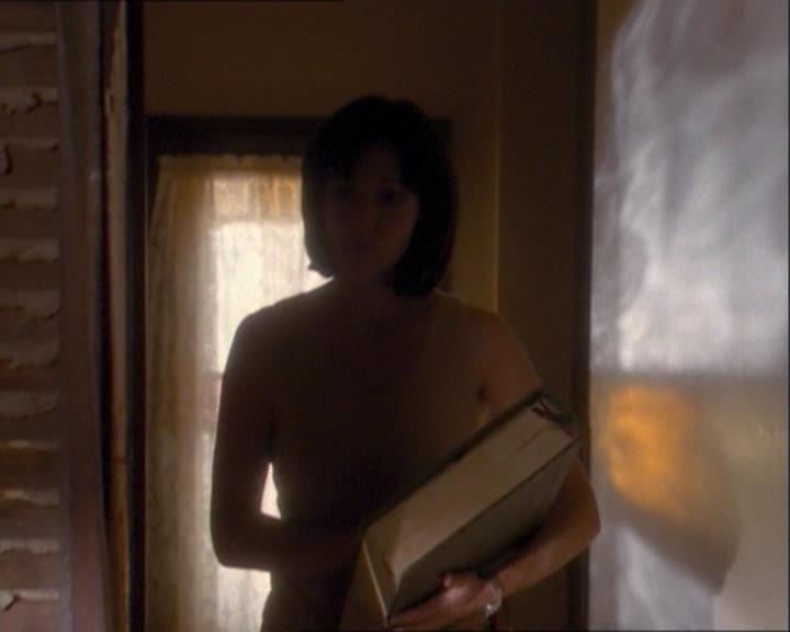 Charmed-Online_dot_net-1x03ThankYouForNotMorphing0954.jpg Charmed-Online_dot_net-1x03ThankYouForNotMorphing0954.jpg