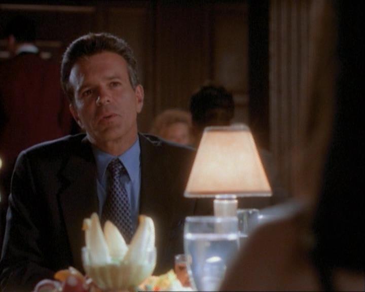 Charmed-Online_dot_net-1x03ThankYouForNotMorphing1077.jpg Charmed-Online_dot_net-1x03ThankYouForNotMorphing1077.jpg