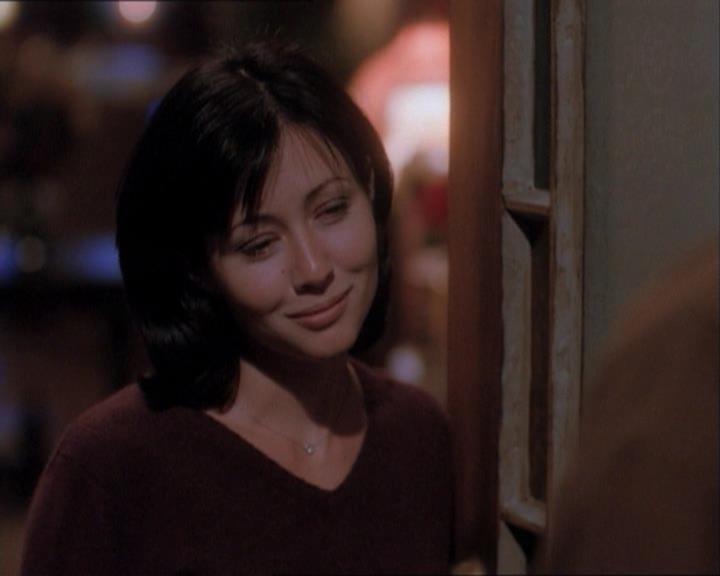 Charmed-Online_dot_net-1x03ThankYouForNotMorphing1135.jpg Charmed-Online_dot_net-1x03ThankYouForNotMorphing1135.jpg