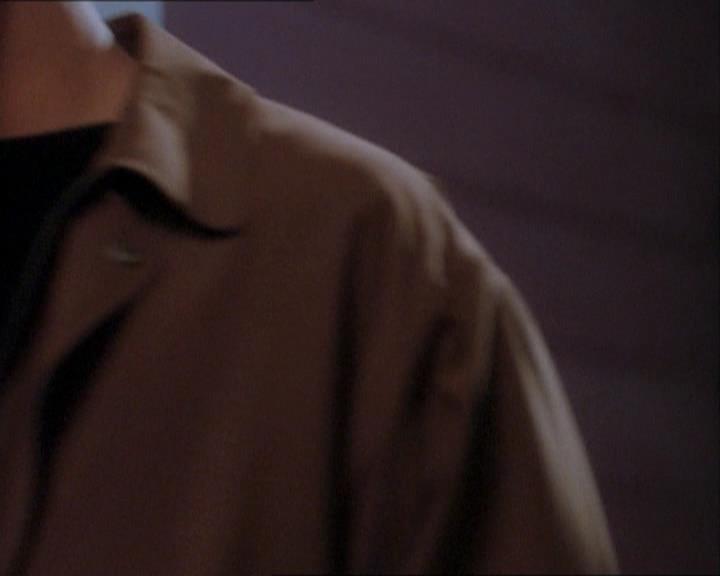 Charmed-Online_dot_net-1x03ThankYouForNotMorphing1142.jpg Charmed-Online_dot_net-1x03ThankYouForNotMorphing1142.jpg