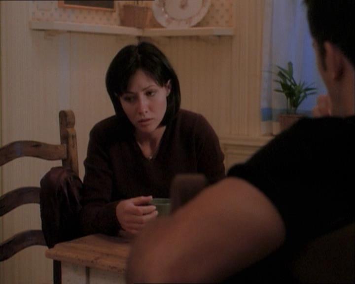 Charmed-Online_dot_net-1x03ThankYouForNotMorphing1161.jpg