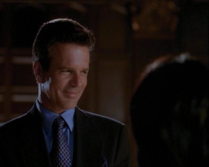 Charmed-Online_dot_net-1x03ThankYouForNotMorphing1236.jpg Charmed-Online_dot_net-1x03ThankYouForNotMorphing1236.jpg