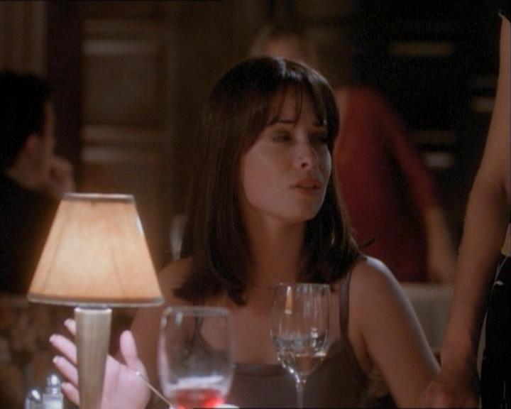 Charmed-Online_dot_net-1x03ThankYouForNotMorphing1250.jpg