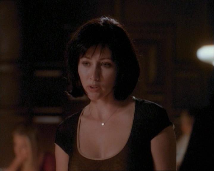 Charmed-Online_dot_net-1x03ThankYouForNotMorphing1262.jpg Charmed-Online_dot_net-1x03ThankYouForNotMorphing1262.jpg