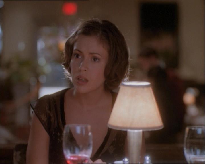 Charmed-Online_dot_net-1x03ThankYouForNotMorphing1308.jpg