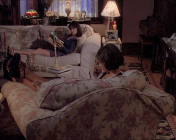 Charmed-Online_dot_net-1x03ThankYouForNotMorphing1331.jpg