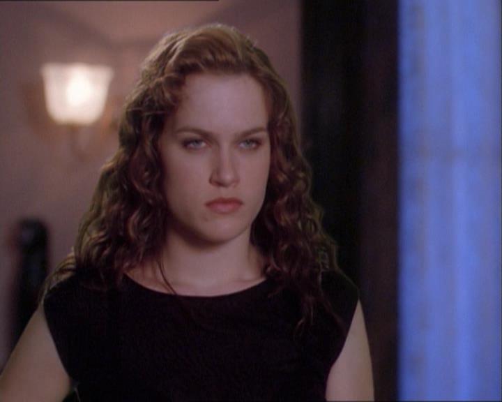 Charmed-Online_dot_net-1x03ThankYouForNotMorphing1352.jpg Charmed-Online_dot_net-1x03ThankYouForNotMorphing1352.jpg