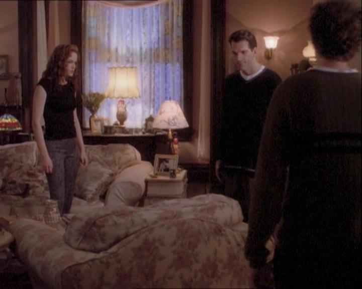 Charmed-Online_dot_net-1x03ThankYouForNotMorphing1358.jpg Charmed-Online_dot_net-1x03ThankYouForNotMorphing1358.jpg