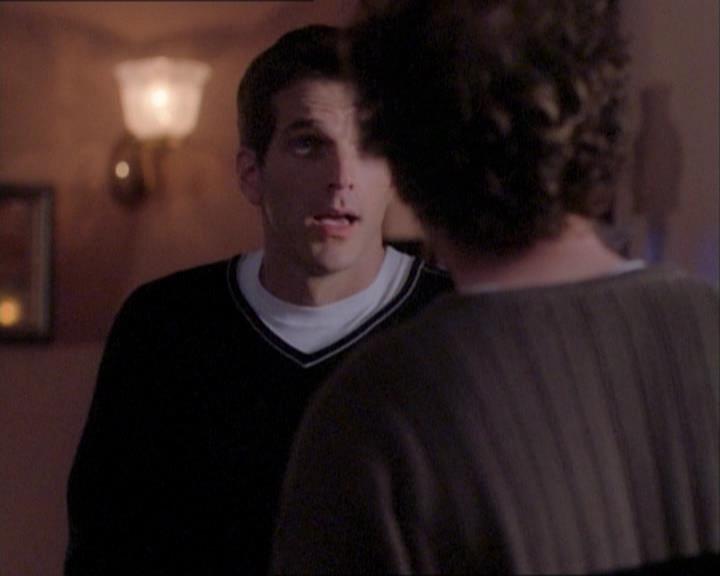 Charmed-Online_dot_net-1x03ThankYouForNotMorphing1367.jpg Charmed-Online_dot_net-1x03ThankYouForNotMorphing1367.jpg