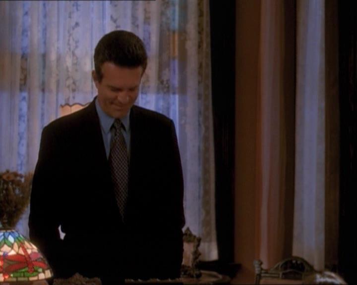 Charmed-Online_dot_net-1x03ThankYouForNotMorphing1435.jpg Charmed-Online_dot_net-1x03ThankYouForNotMorphing1435.jpg