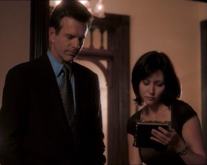 Charmed-Online_dot_net-1x03ThankYouForNotMorphing1460.jpg Charmed-Online_dot_net-1x03ThankYouForNotMorphing1460.jpg