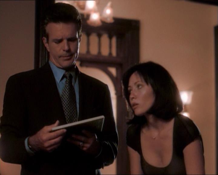 Charmed-Online_dot_net-1x03ThankYouForNotMorphing1465.jpg Charmed-Online_dot_net-1x03ThankYouForNotMorphing1465.jpg