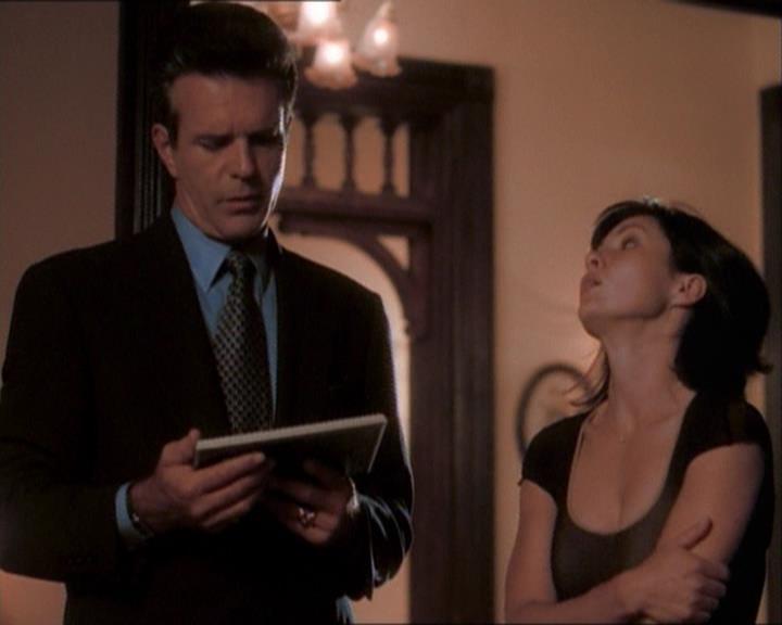 Charmed-Online_dot_net-1x03ThankYouForNotMorphing1466.jpg Charmed-Online_dot_net-1x03ThankYouForNotMorphing1466.jpg