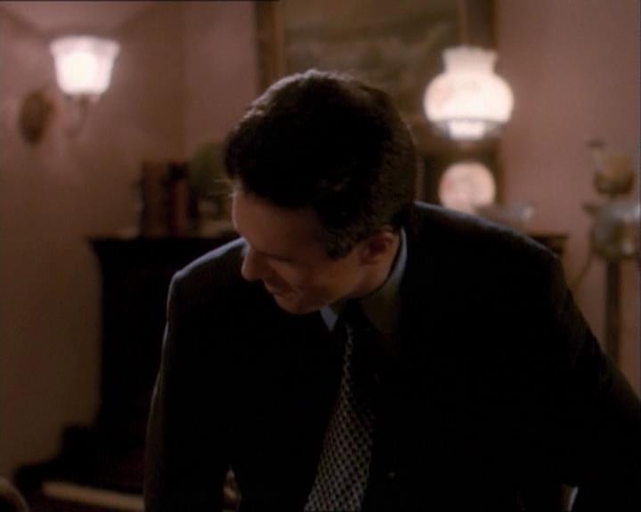 Charmed-Online_dot_net-1x03ThankYouForNotMorphing1491.jpg Charmed-Online_dot_net-1x03ThankYouForNotMorphing1491.jpg