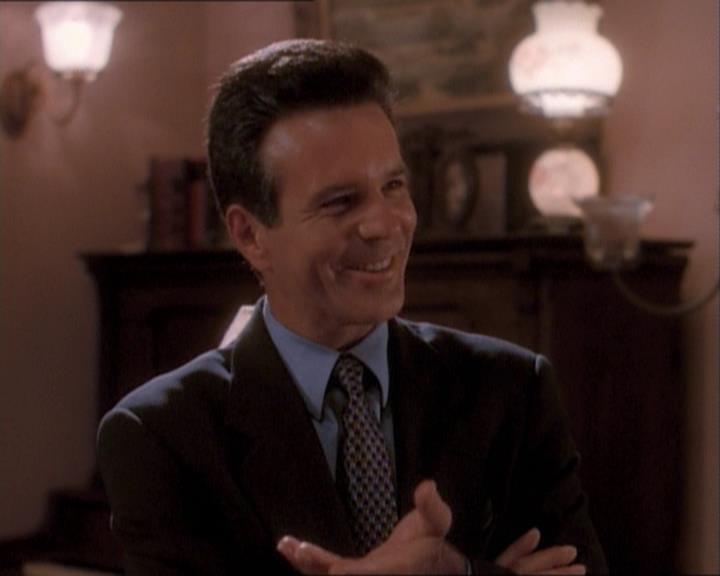 Charmed-Online_dot_net-1x03ThankYouForNotMorphing1539.jpg Charmed-Online_dot_net-1x03ThankYouForNotMorphing1539.jpg