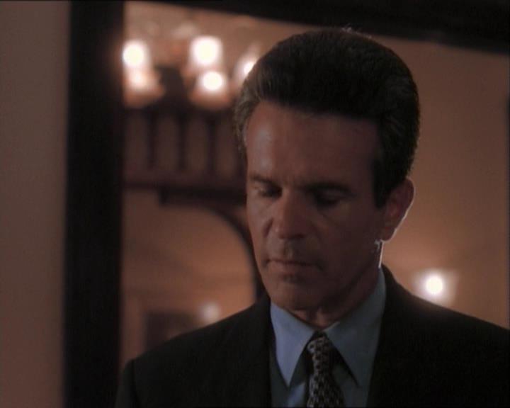 Charmed-Online_dot_net-1x03ThankYouForNotMorphing1676.jpg Charmed-Online_dot_net-1x03ThankYouForNotMorphing1676.jpg