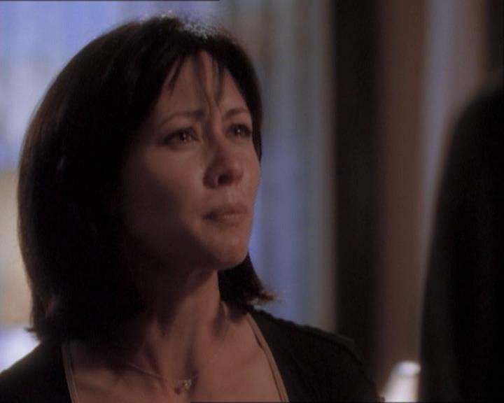 Charmed-Online_dot_net-1x03ThankYouForNotMorphing1687.jpg Charmed-Online_dot_net-1x03ThankYouForNotMorphing1687.jpg