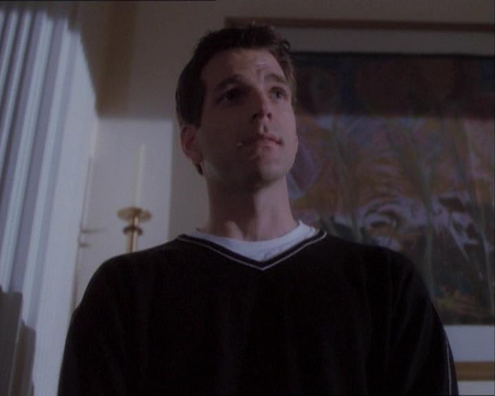 Charmed-Online_dot_net-1x03ThankYouForNotMorphing1844.jpg Charmed-Online_dot_net-1x03ThankYouForNotMorphing1844.jpg