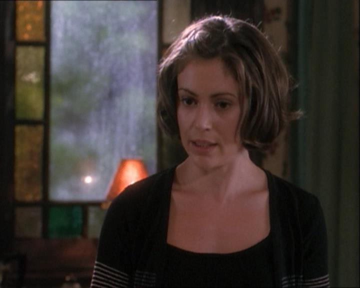 Charmed-Online_dot_net-1x03ThankYouForNotMorphing1928.jpg