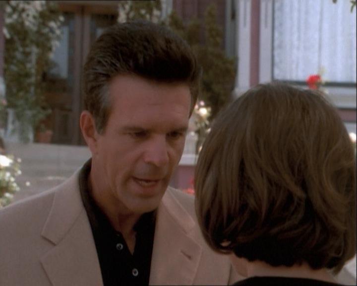 Charmed-Online_dot_net-1x03ThankYouForNotMorphing2027.jpg Charmed-Online_dot_net-1x03ThankYouForNotMorphing2027.jpg