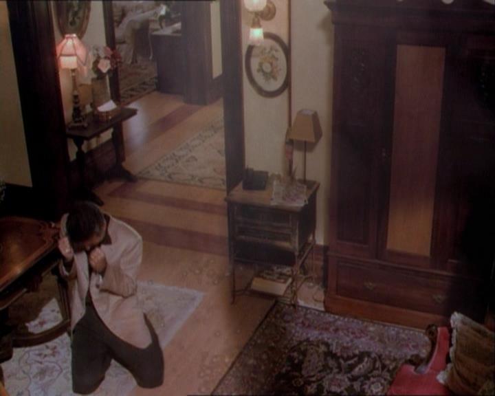 Charmed-Online_dot_net-1x03ThankYouForNotMorphing2215.jpg Charmed-Online_dot_net-1x03ThankYouForNotMorphing2215.jpg