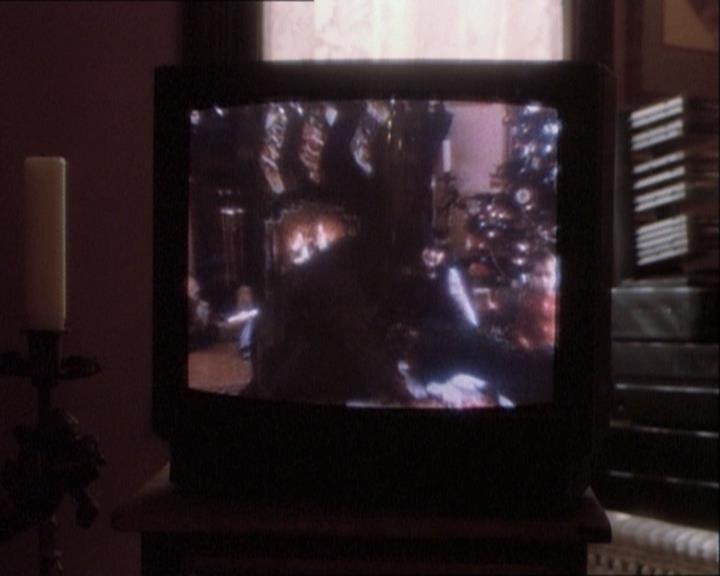 Charmed-Online_dot_net-1x03ThankYouForNotMorphing2392.jpg Charmed-Online_dot_net-1x03ThankYouForNotMorphing2392.jpg