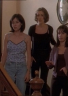 Charmed-Online_dot_net-1x03ThankYouForNotMorphing2137.jpg