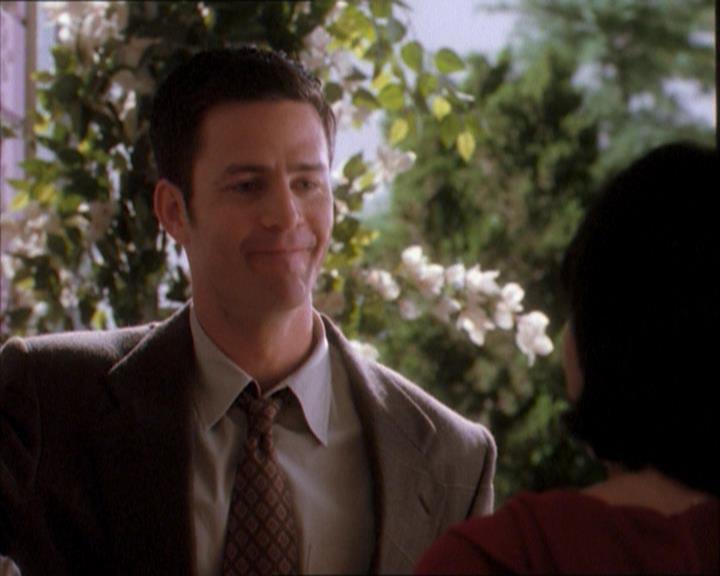 Charmed-Online_dot_net-1x04DeadManDating0012.jpg Charmed-Online_dot_net-1x04DeadManDating0012.jpg