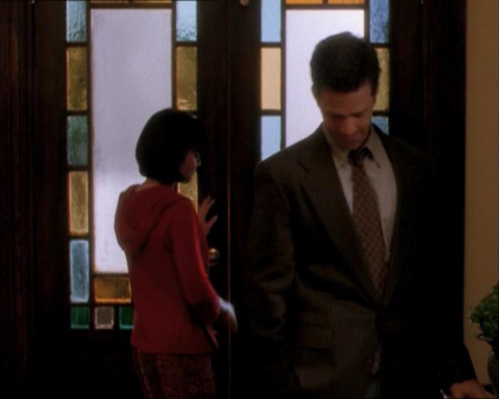 Charmed-Online_dot_net-1x04DeadManDating0018.jpg Charmed-Online_dot_net-1x04DeadManDating0018.jpg