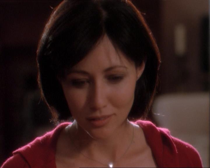 Charmed-Online_dot_net-1x04DeadManDating0051.jpg Charmed-Online_dot_net-1x04DeadManDating0051.jpg