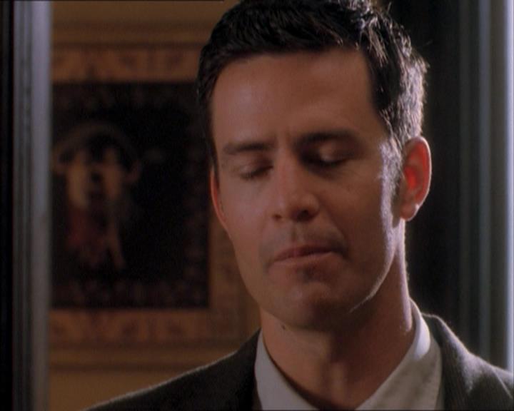 Charmed-Online_dot_net-1x04DeadManDating0060.jpg Charmed-Online_dot_net-1x04DeadManDating0060.jpg