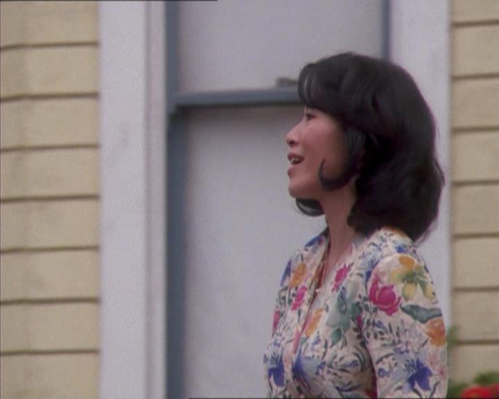 Charmed-Online_dot_net-1x04DeadManDating0089.jpg Charmed-Online_dot_net-1x04DeadManDating0089.jpg