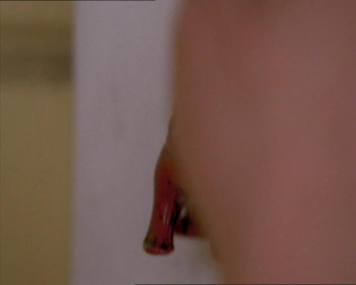 Charmed-Online_dot_net-1x04DeadManDating0101.jpg Charmed-Online_dot_net-1x04DeadManDating0101.jpg