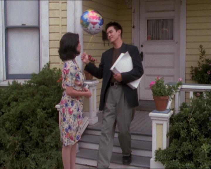 Charmed-Online_dot_net-1x04DeadManDating0114.jpg Charmed-Online_dot_net-1x04DeadManDating0114.jpg