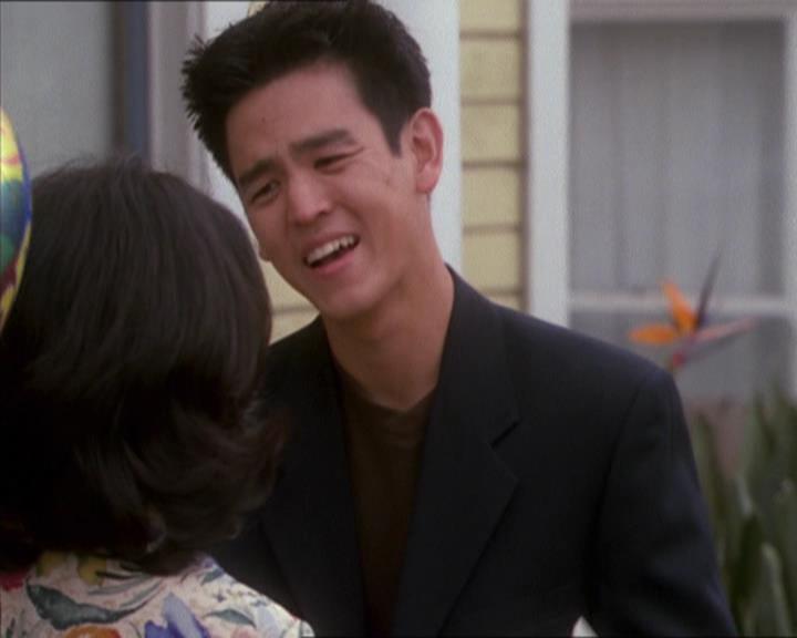 Charmed-Online_dot_net-1x04DeadManDating0117.jpg Charmed-Online_dot_net-1x04DeadManDating0117.jpg