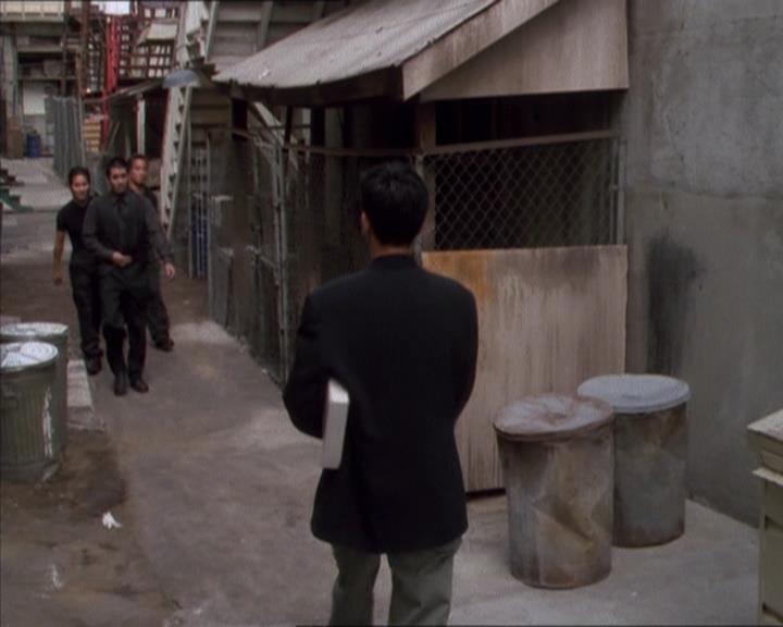 Charmed-Online_dot_net-1x04DeadManDating0145.jpg Charmed-Online_dot_net-1x04DeadManDating0145.jpg